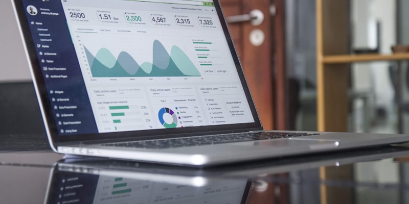 Cum Să Scrii Conținut SEO cu AI fără Să Fii Penalizat de Google